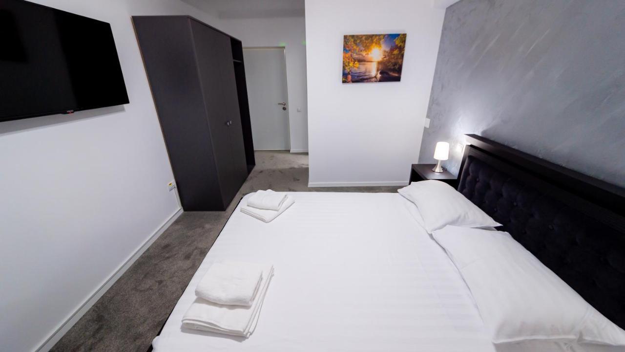 Casa Avram Villa Râmnicu Vâlcea Eksteriør bilde