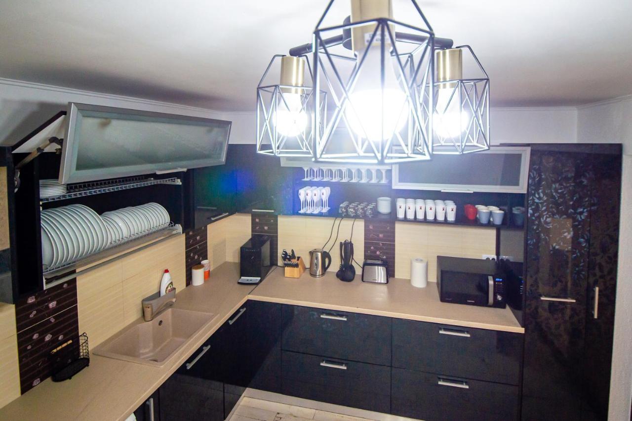 Casa Avram Villa Râmnicu Vâlcea Eksteriør bilde