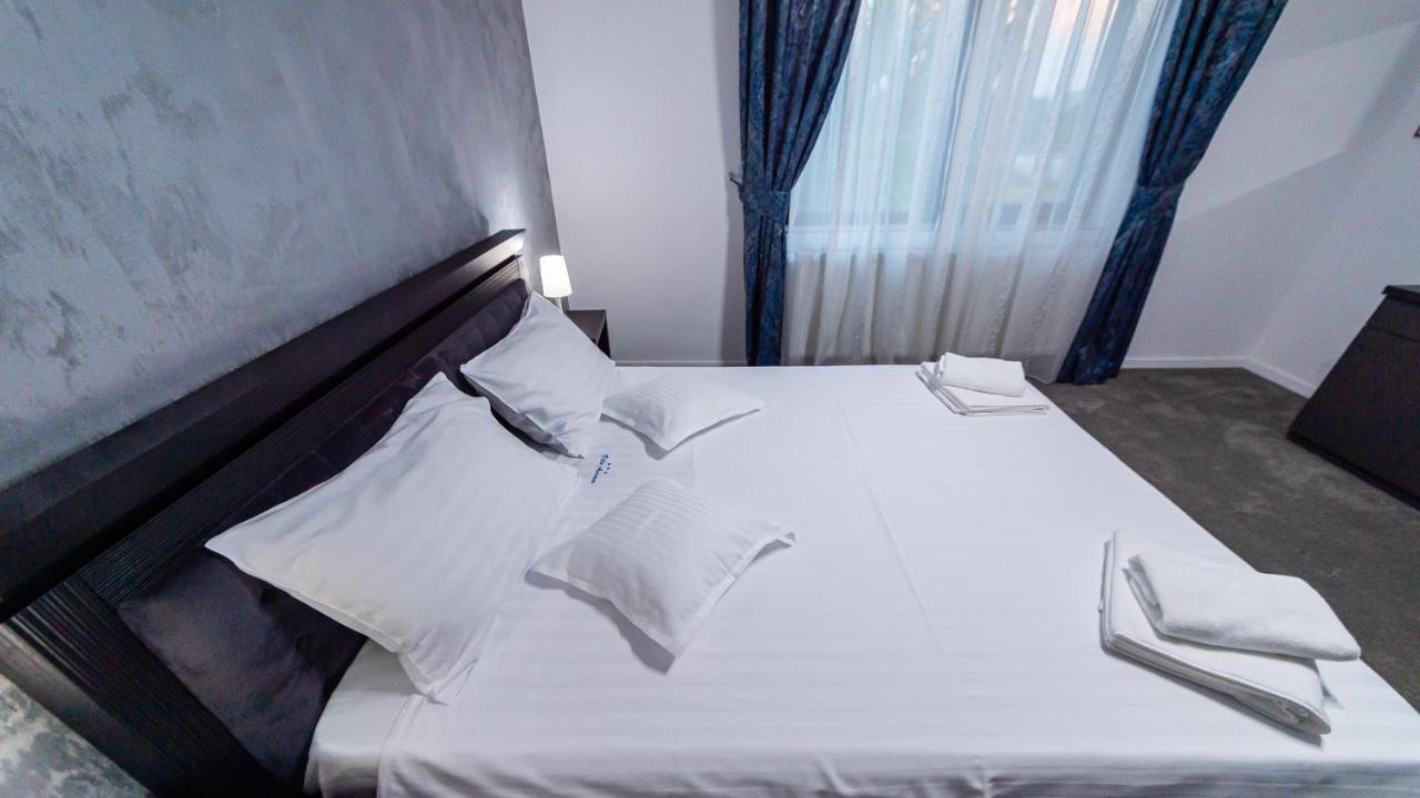Casa Avram Villa Râmnicu Vâlcea Eksteriør bilde