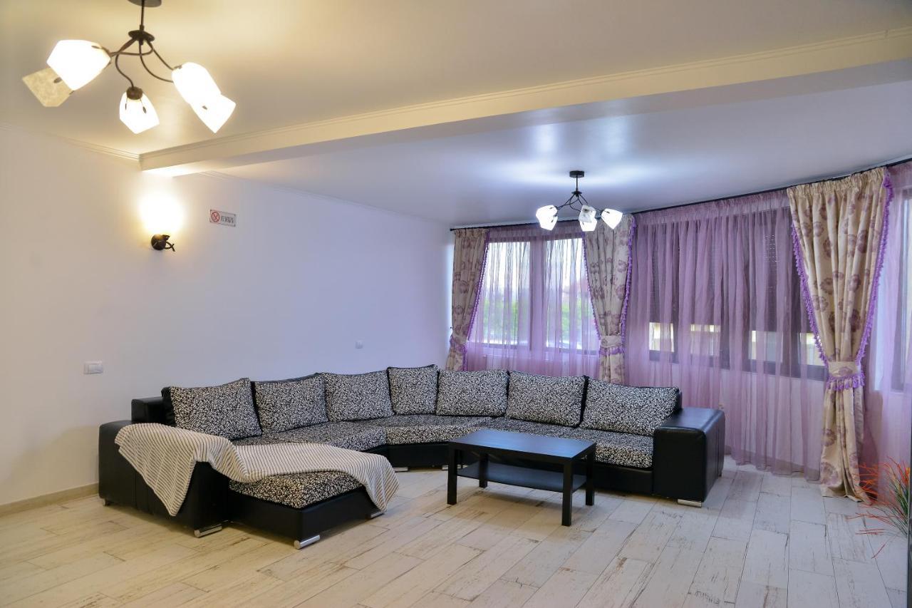 Casa Avram Villa Râmnicu Vâlcea Eksteriør bilde
